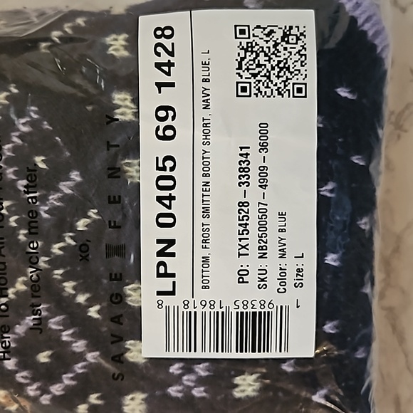 SAVAGE X FENTY FROST SMITTEN KNIT BOOTY SHORT NAVY BLUE SZ L - Picture 10 of 15